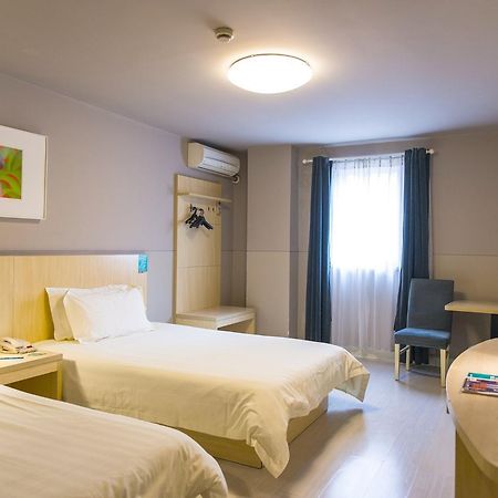 Jinjiang Inn Kunshan Renming Road West Street Экстерьер фото