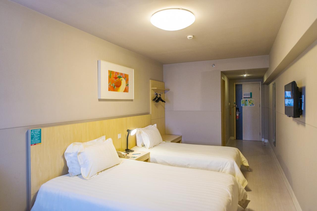 Jinjiang Inn Kunshan Renming Road West Street Экстерьер фото