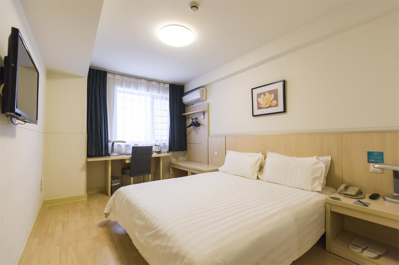 Jinjiang Inn Kunshan Renming Road West Street Экстерьер фото